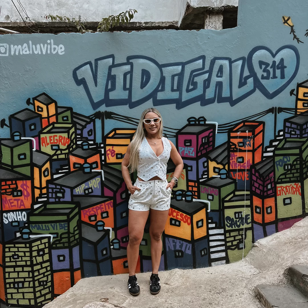 Favela Tour Vidigal | TaupTour Turismo